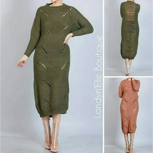 RODE SOLID MAXI SWEATER DRESS w/ DISTRESSED BACK