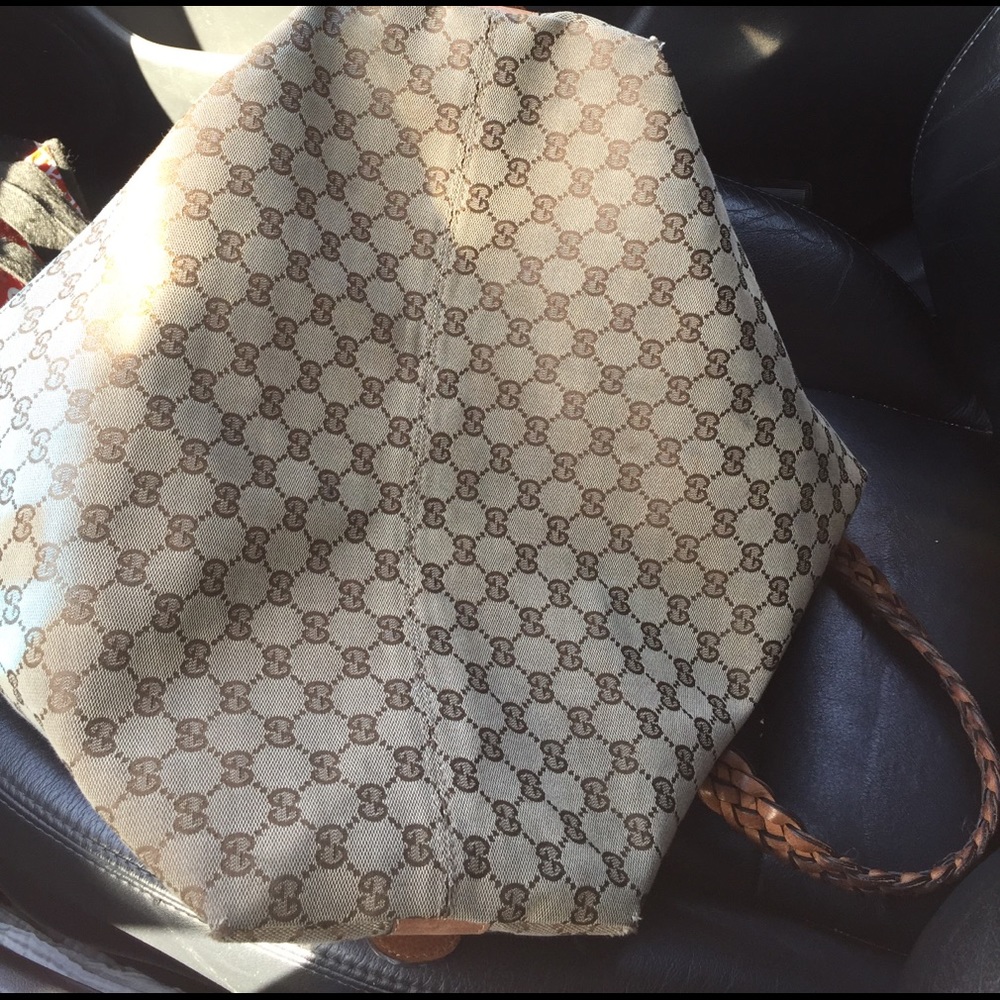 Extra Pictures of Gucci Bag