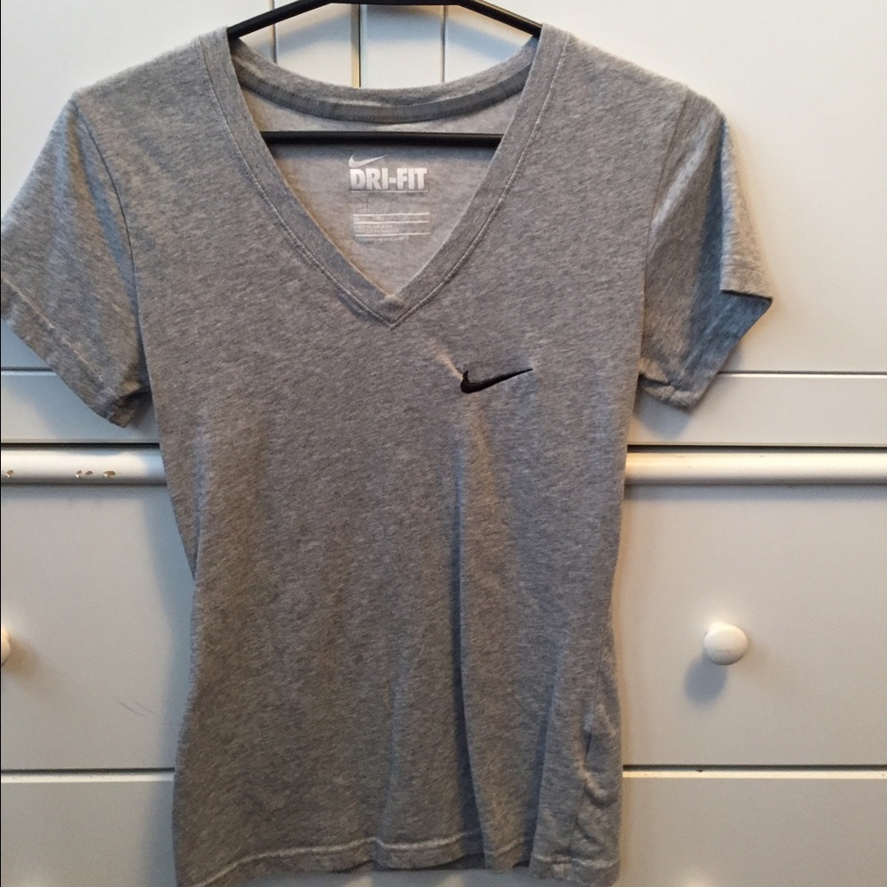 Nike dry fit tshirt
