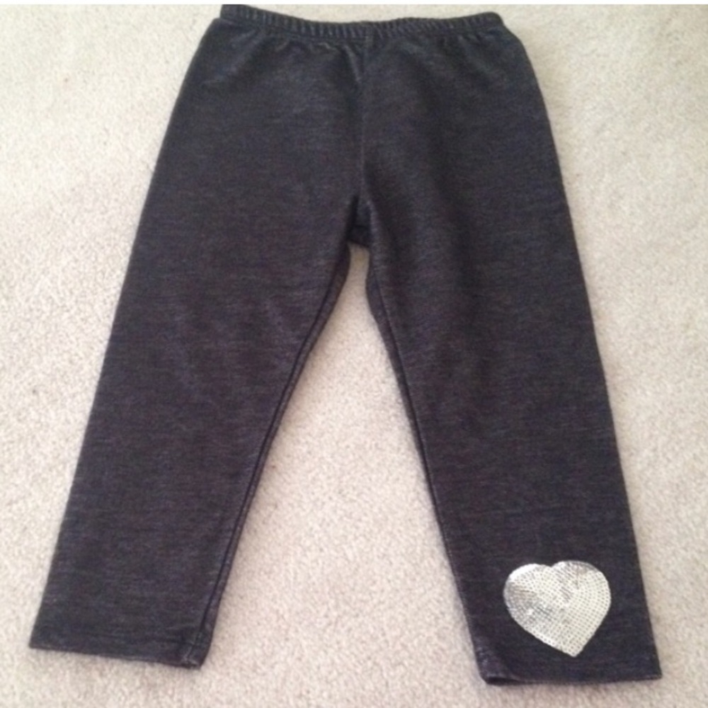 Toddler Girls Leggings with Embellished Heart
