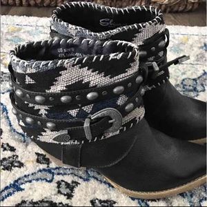 Sbicca Womens  Ankle Boots