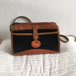 ❗️FINAL MARKDOWN❗️Dooney & Bourke navy satchel