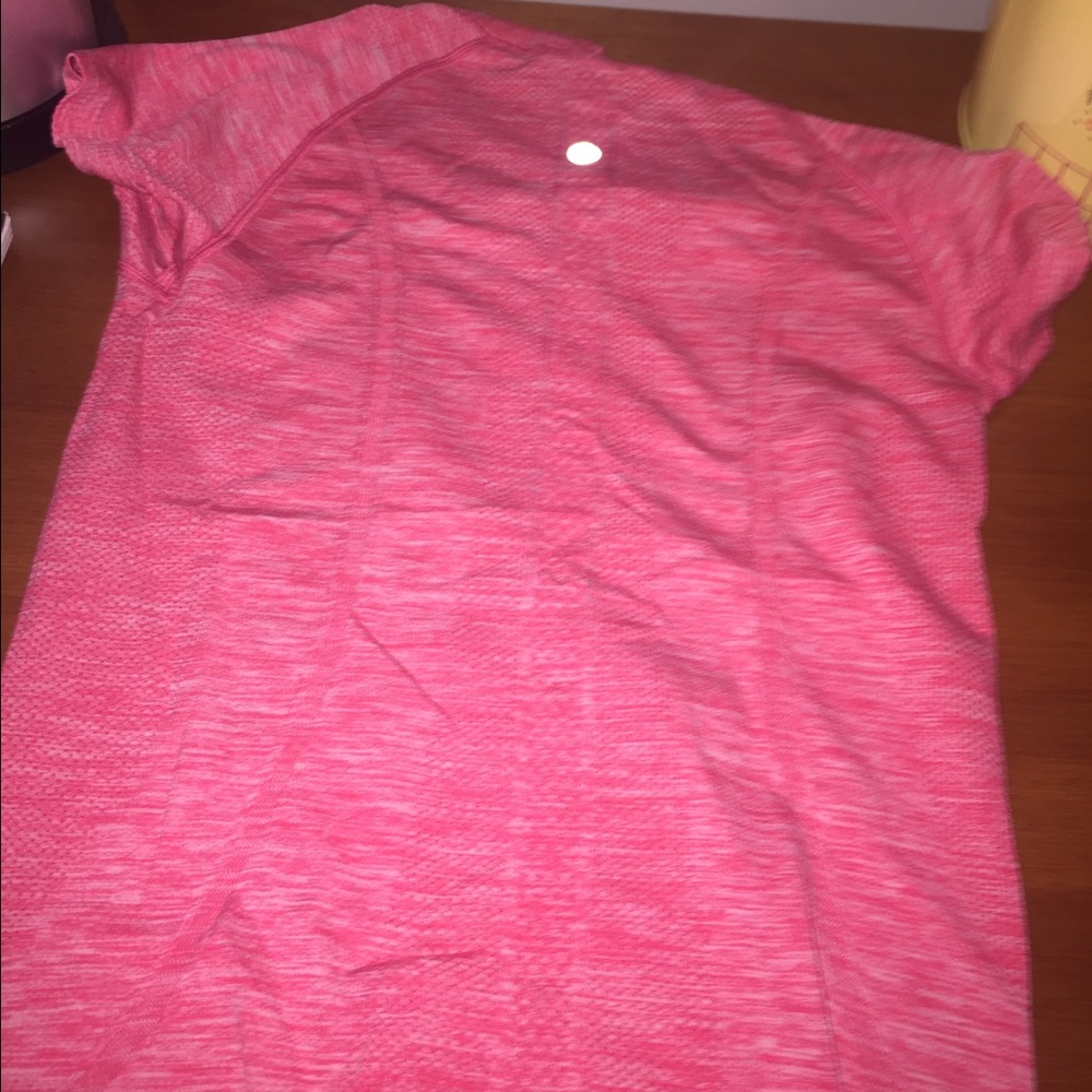 Lulu lemon workout top
