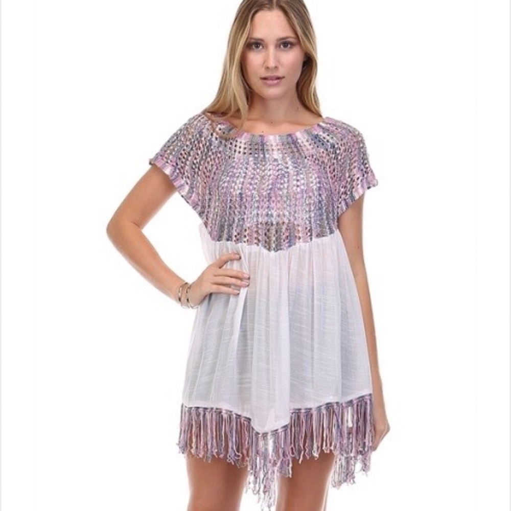 LAST 1!! KINSIE Crochet Fringe Top - Picture 2 of 4