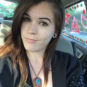 Meet your Posher, Mallory