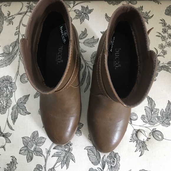 Brown booties - Picture 3 of 3