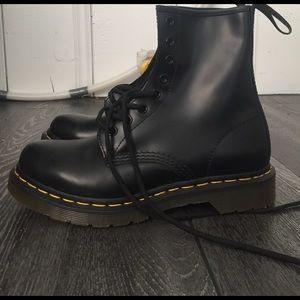 Dr.Martens boots