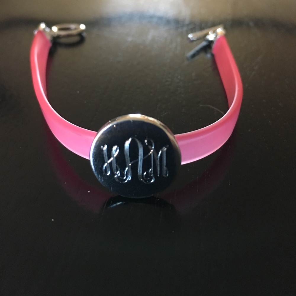 Initialed bracelet