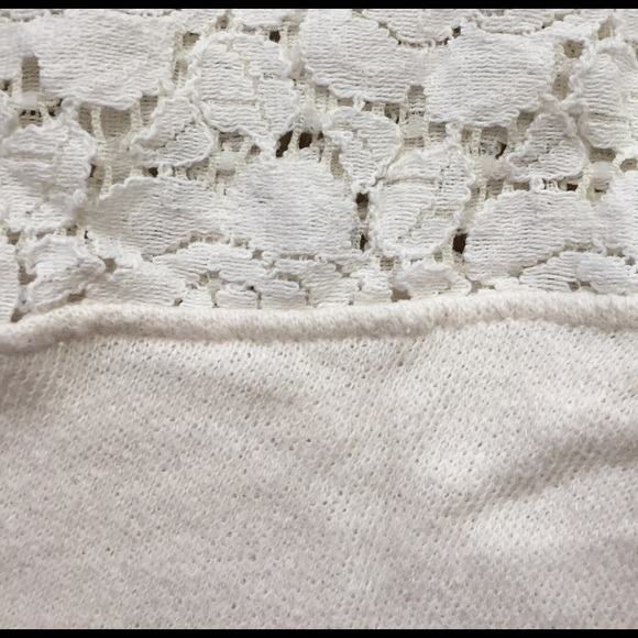 Cream lace detailed sweater - Picture 2 of 2
