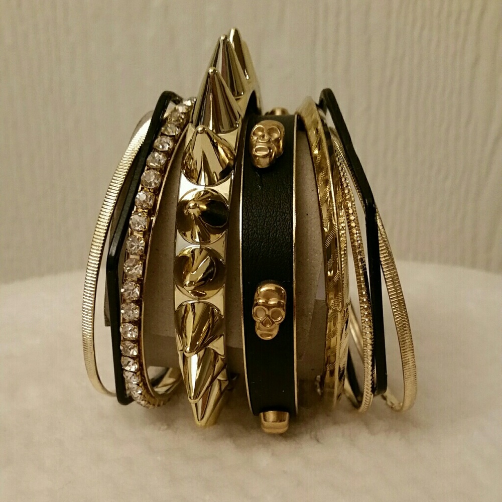 Women Bracelets