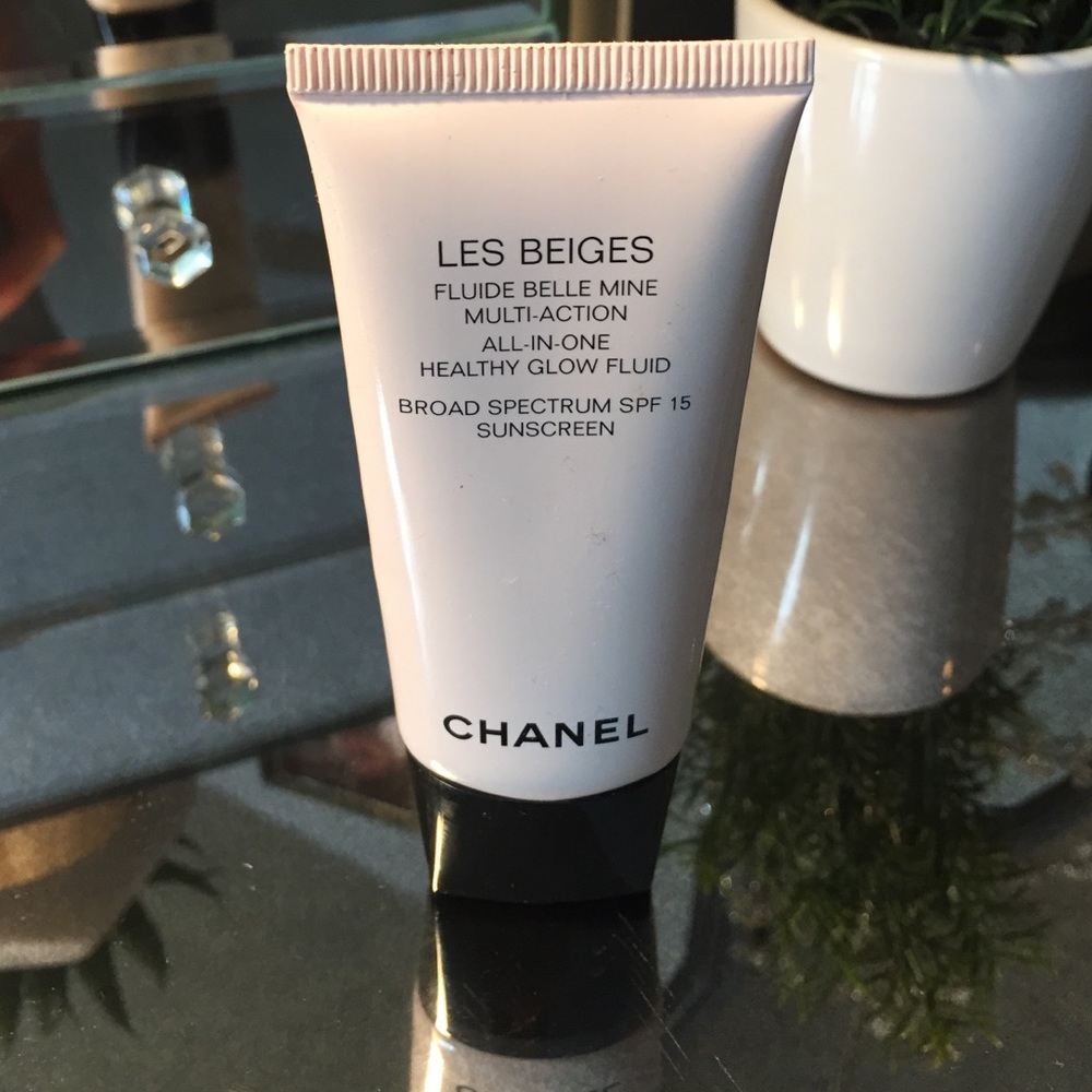 Chanel Les Beiges All-in-one Healthy Glow Fluid-20