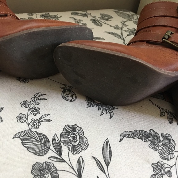 Booties heeled - Picture 2 of 3