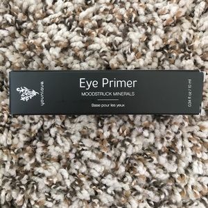 Younique Eye Primer