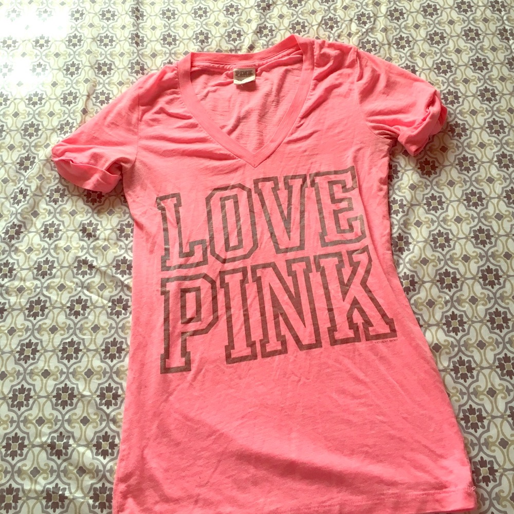 PINK V neck SOLD✂️