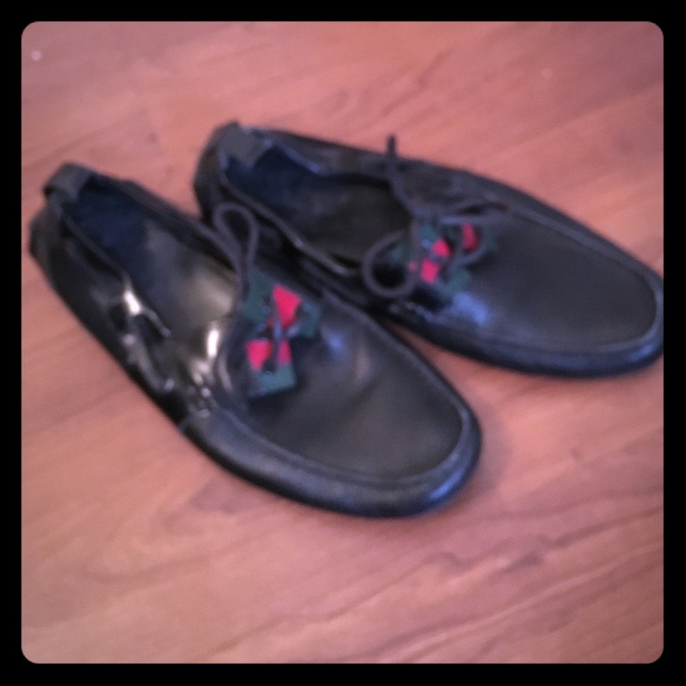 Gucci black loafers sz 7 1/2