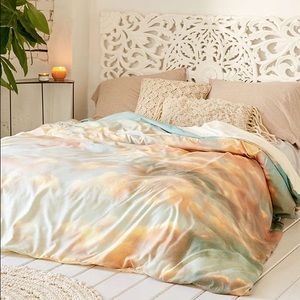 Queen/Full Cloud duvet cover