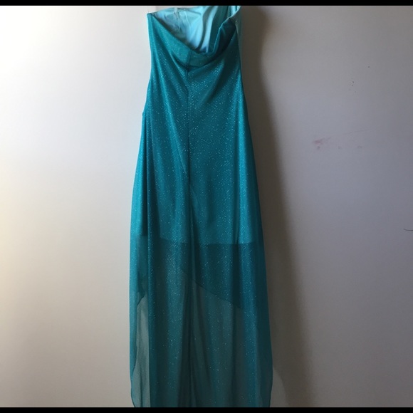 Prom/Special occasion dress - Picture 4 of 4