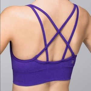 Lululemon Seamlessly Plunge bra 8 bruised berry