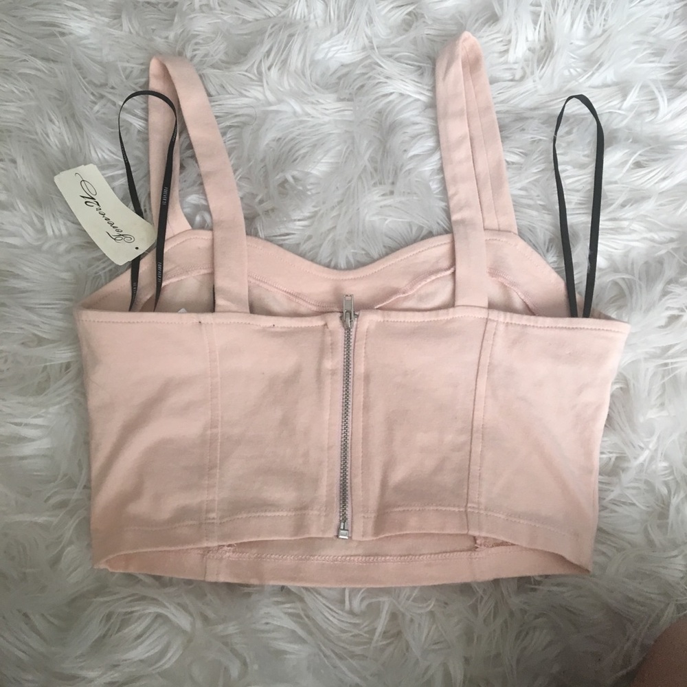 Pink cropped tank size small - Picture 2 of 2