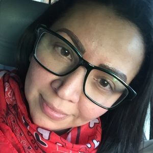 Meet your Posher, Lidia