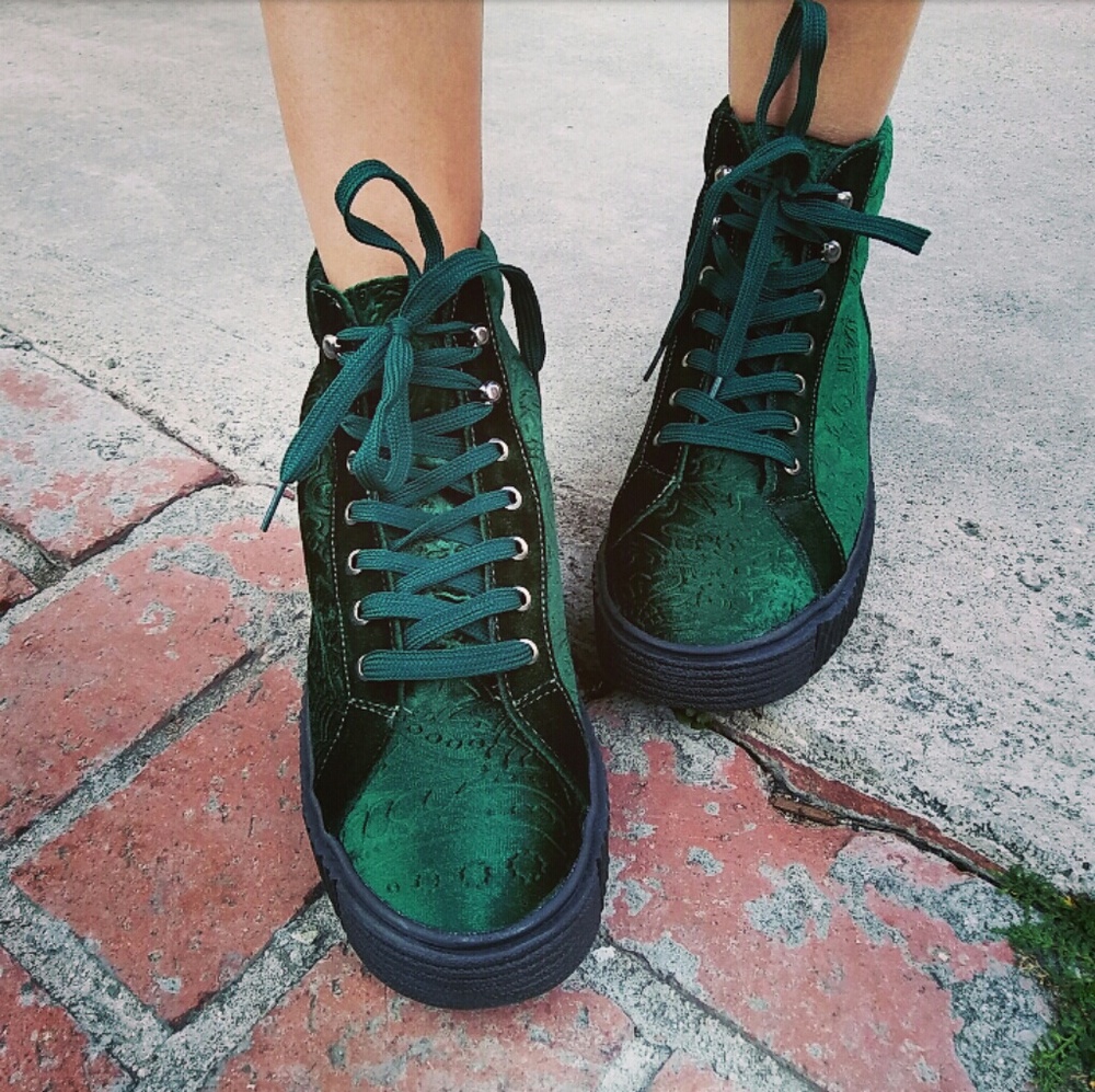 LAST PAIR!!//The Zoe// Emerald green creepers - Picture 5 of 5