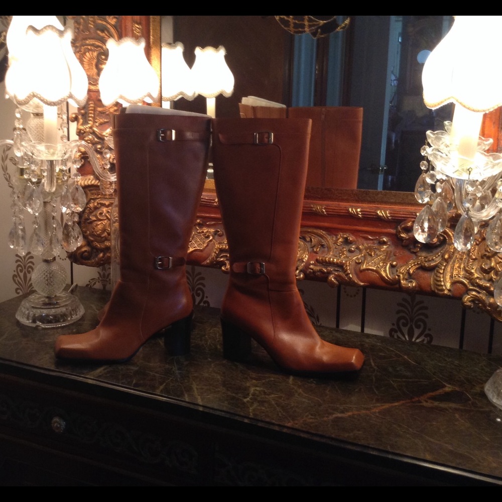 👢❌SOLD❌ BareTraps Genuine Leather Dress Boots - Picture 3 of 8