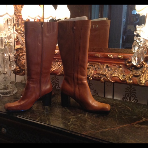 👢❌SOLD❌ BareTraps Genuine Leather Dress Boots - Picture 7 of 8