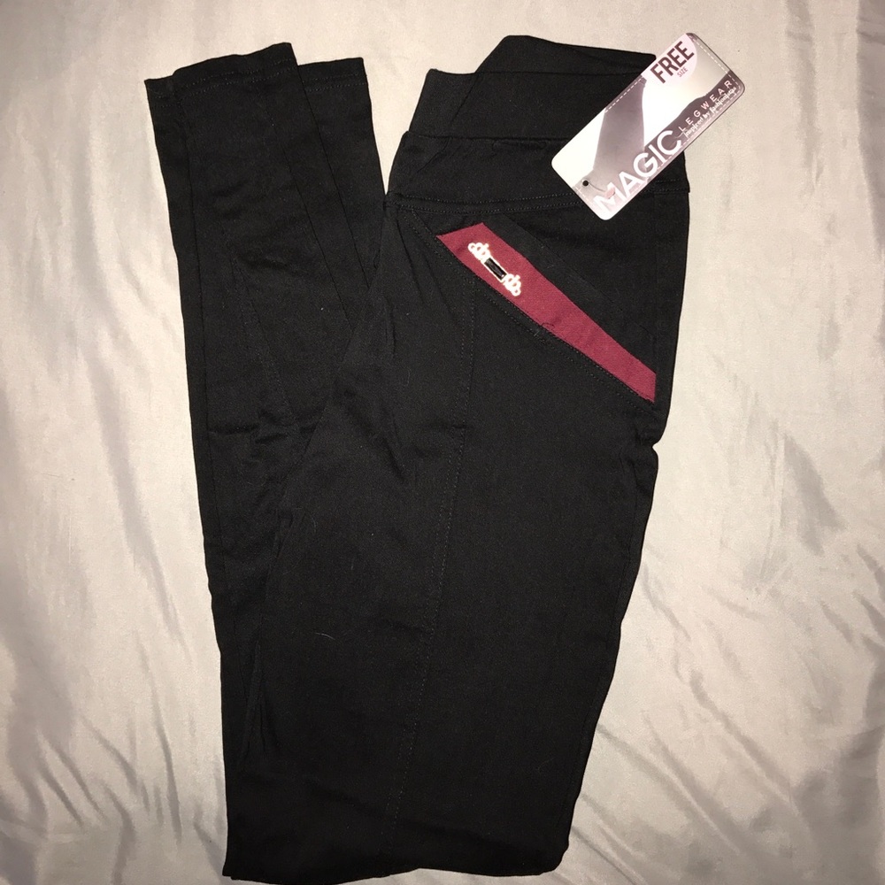 ***SOLD*** Black leggings