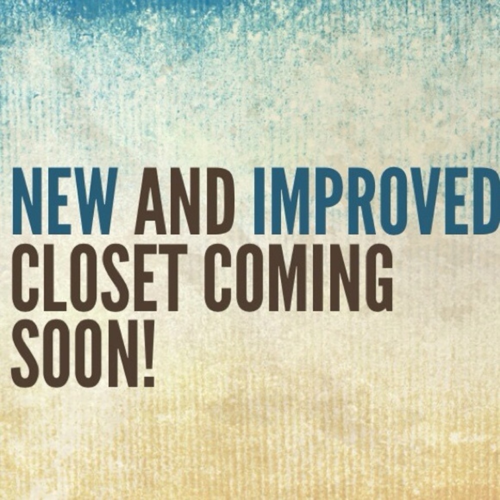 POSTING MORE CLOTHES TONIGHT!! Check back later :)