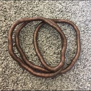 Bronze color bendable accessory