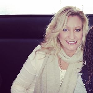 Meet your Posher, Leanne