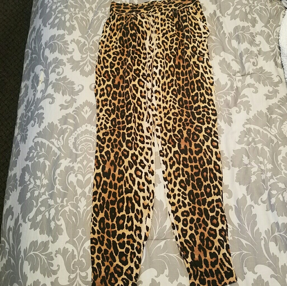 leopard pants - Picture 3 of 3