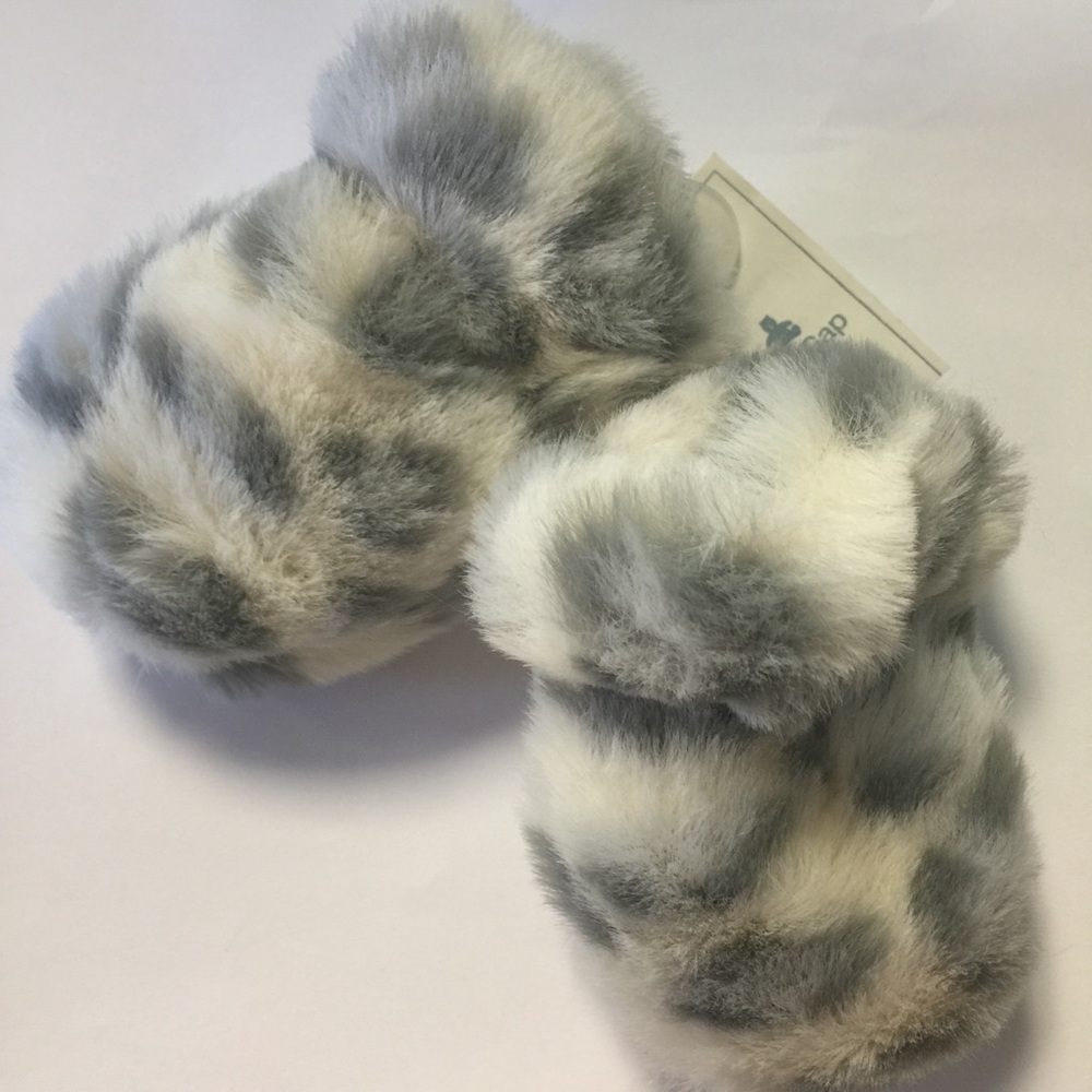 NWT Baby Gap Faux Fur Mittens