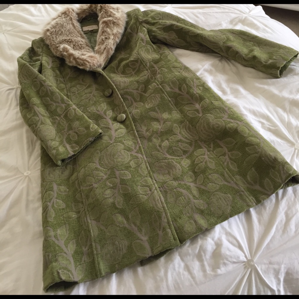 tapestry coat with fur collar