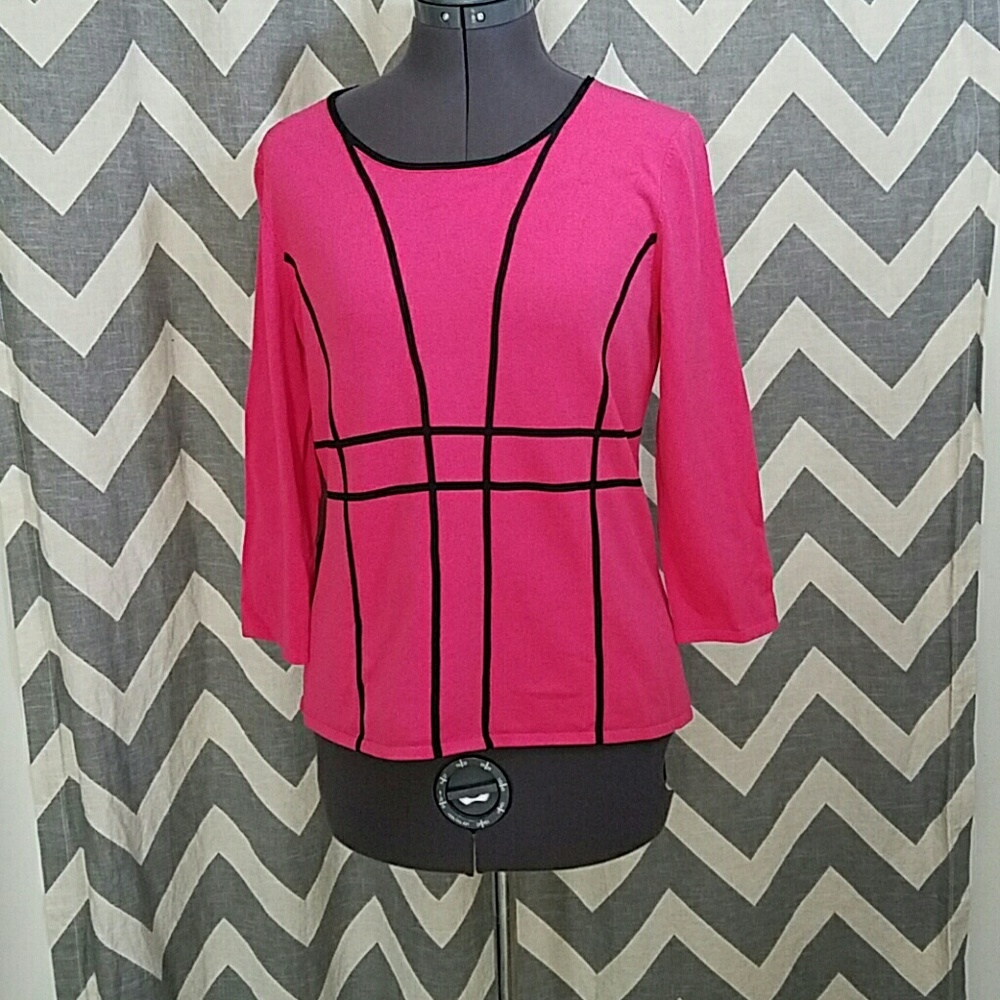 Pink & black top