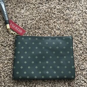 Polka Dot wristlet