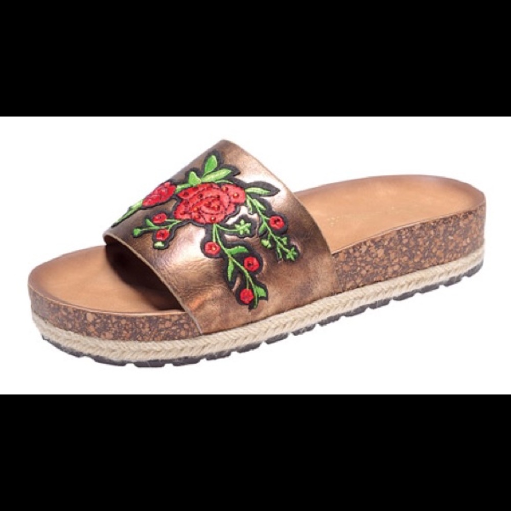 Ladies Bronze flower embroidery espadrille slides - Picture 2 of 2