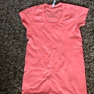 Lululemon run swiftly scoop neck