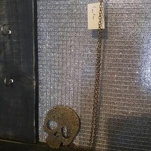 Skull long necklace