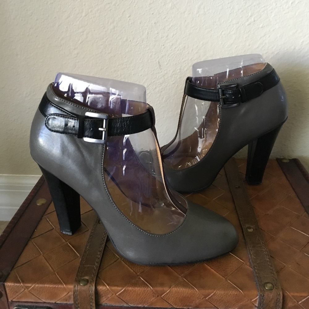 Nine West Vintage Heels