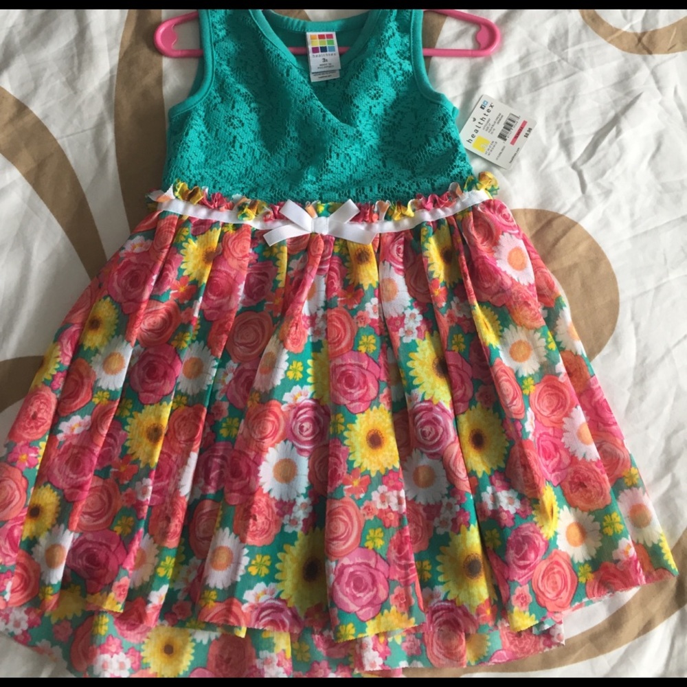 Girls dress