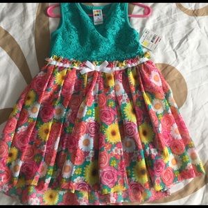 Girls dress