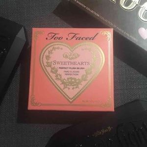 🚫SOLD🚫Too faced sparkling Bellini sweethearts