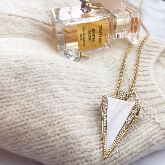 Jewelry - Long GeometricMother of Pearl Pendant Necklace