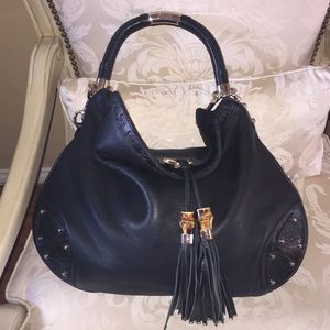 Fake Gucci never wear.