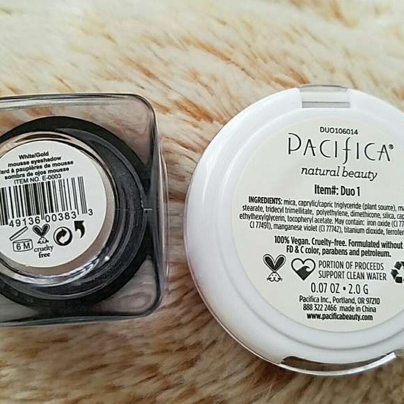 3 eye shadow's Bundle - Picture 3 of 3