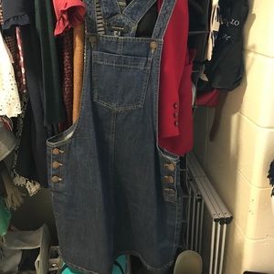 Overall dress