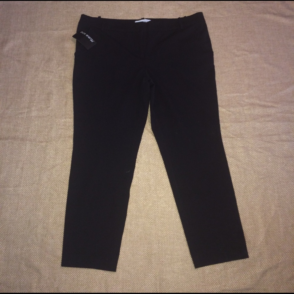 Pure Energy Dress Capris Size 20W