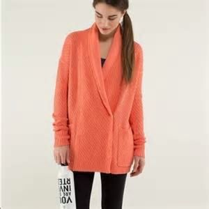 Lululemon chunky sweater