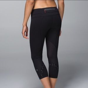 Lululemon Run Inspire Crop Mesh